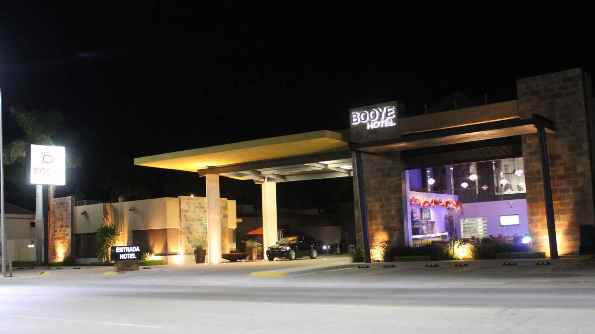 Booye Hotel 나보호아 외부 사진